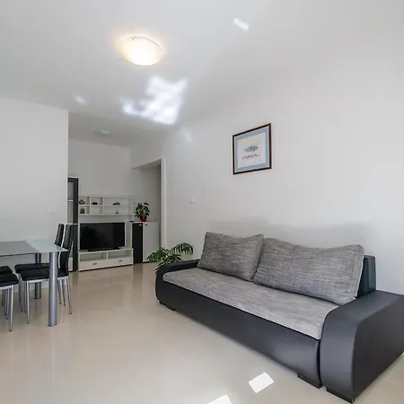 Apartment Marko *